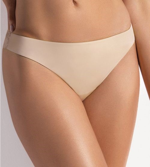 Brasiliana donna in pizzo e seamless 2687